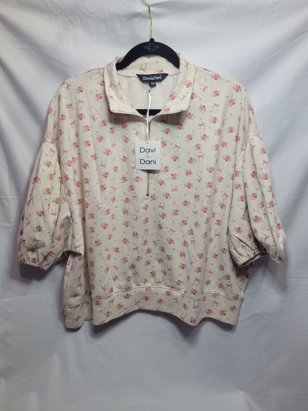DAVI & DANI Cream Pullover with Pink Floral Print